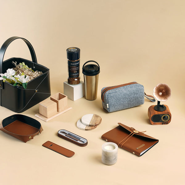 The Signature Curation Hamper