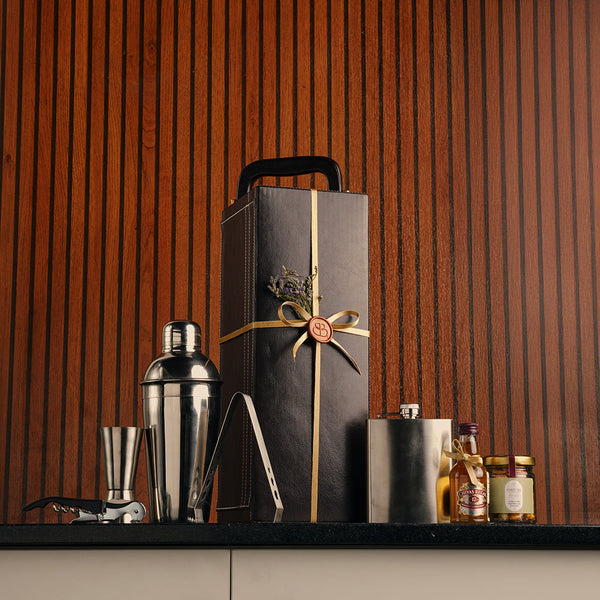 The Gentleman’s Pour Hamper