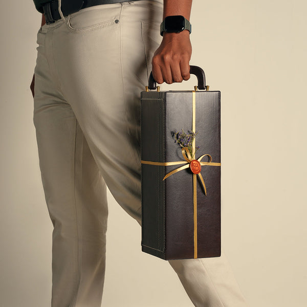 The Gentleman’s Pour Hamper